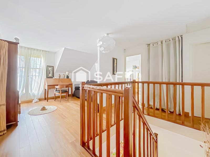 Maison - 145 m² - 7 pièces