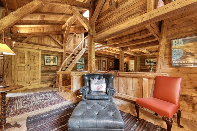 Châlet - 365 m² - 15 pièces