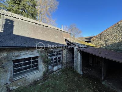 Maison ancienne - 270 m² - 12 pièces