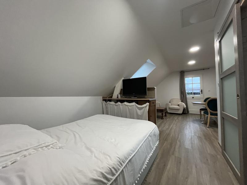 Maison - 167 m² - 9 pièces