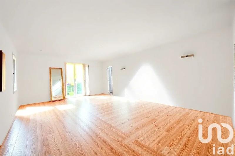Appartement - 83 m² - 5 pièces