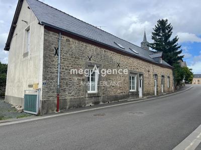 Maison en pierre - 105 m² - 4 pièces
