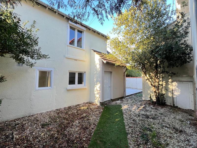 Maison - 63 m² - 3 pièces