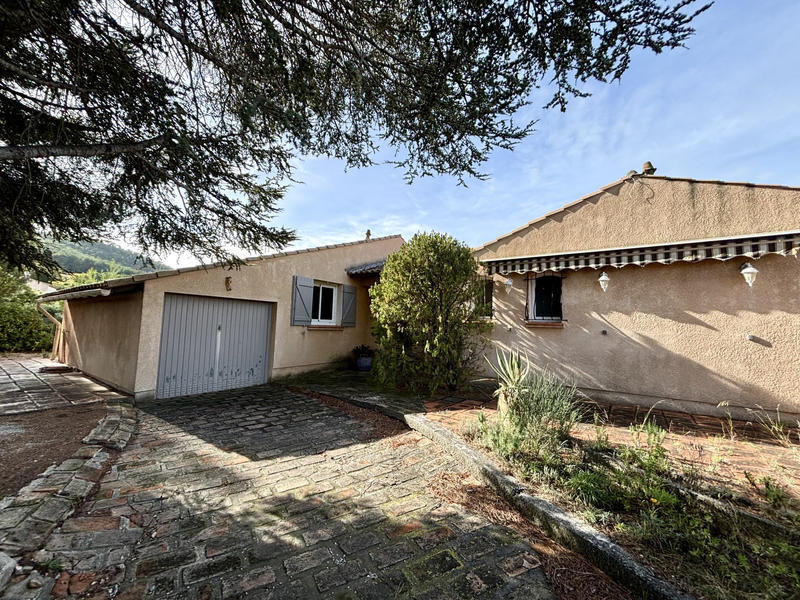 Maison - 115 m² - 4 pièces