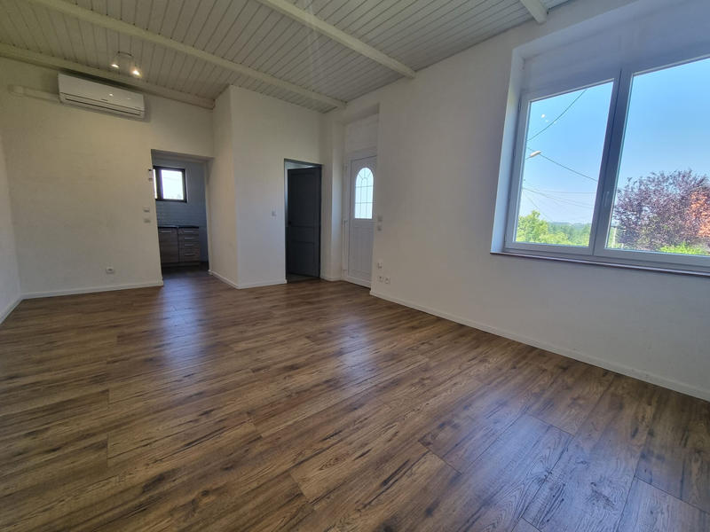 Maison - 64 m² - 3 pièces