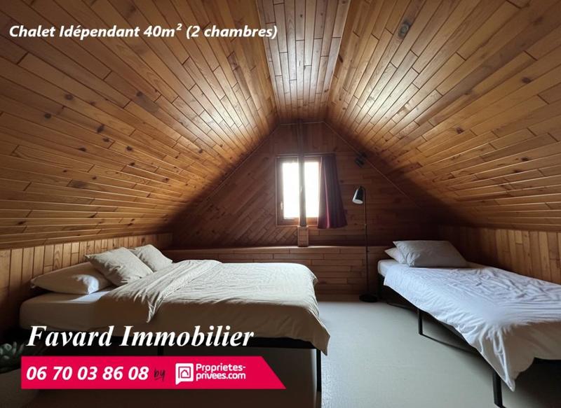 Maison - 260 m² - 12 pièces