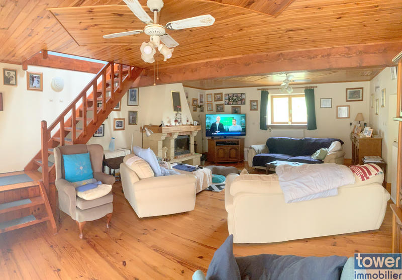 Maison - 350 m² - 11 pièces