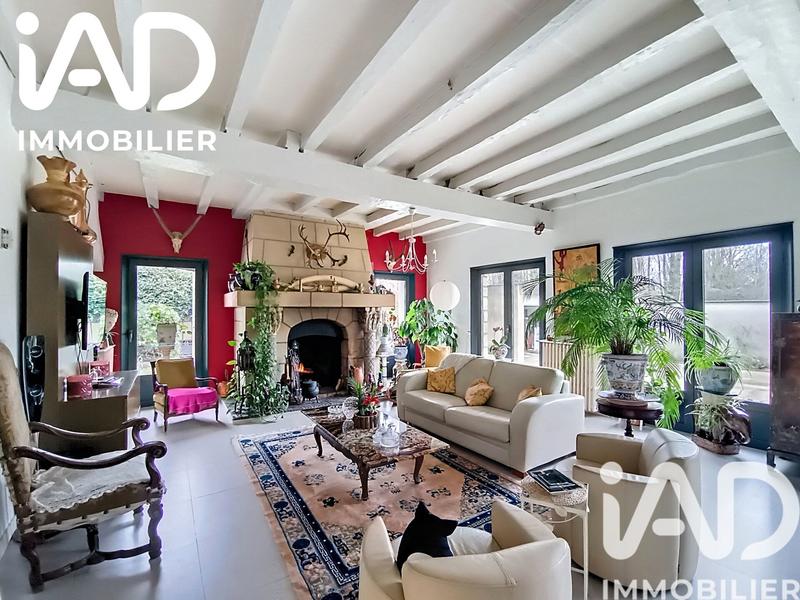 Maison - 207 m² - 7 pièces