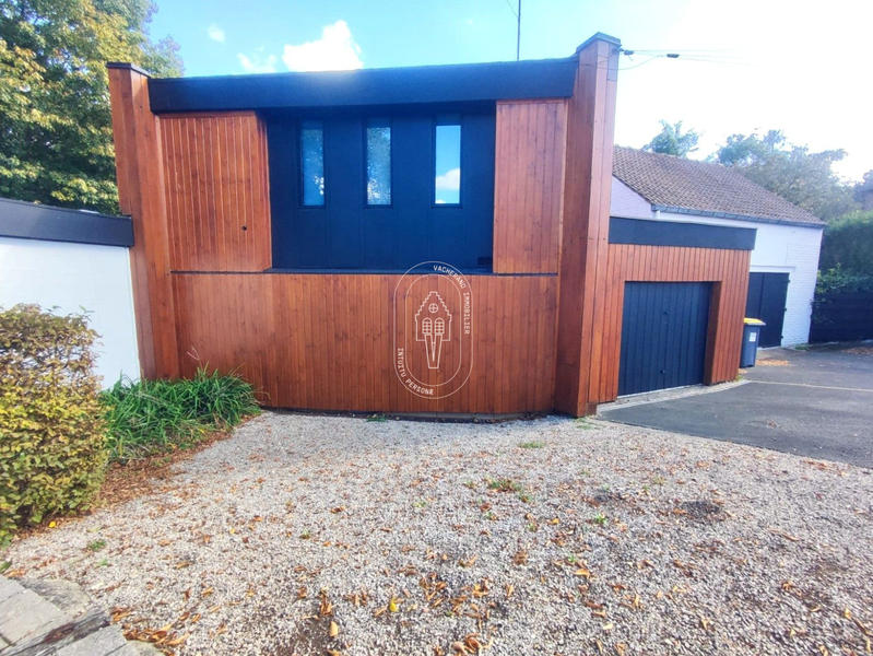 Maison - 189 m² - 8 pièces