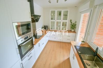 Villa - 182 m² - 10 pièces