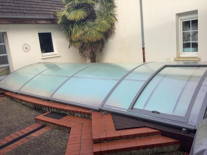 Maison - 242 m² - 7 pièces