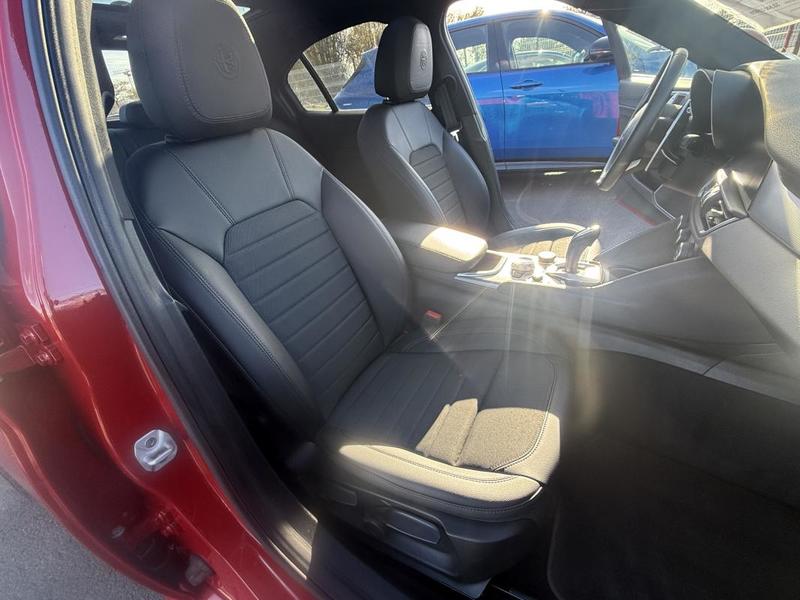 Alfa Romeo Giulia at8 sprint 190 toit ouvrant