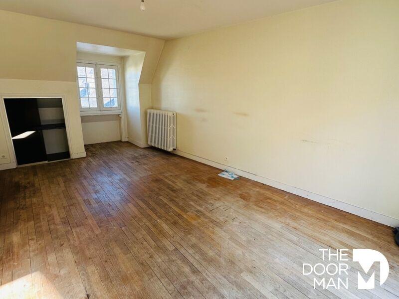 Immeuble - 250 m² - 12 pièces