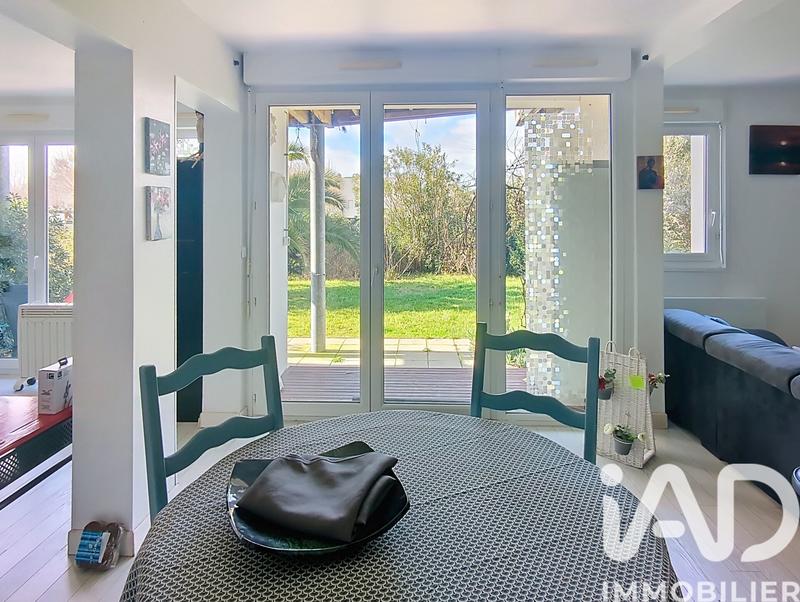 Appartement - 104 m² - 6 pièces