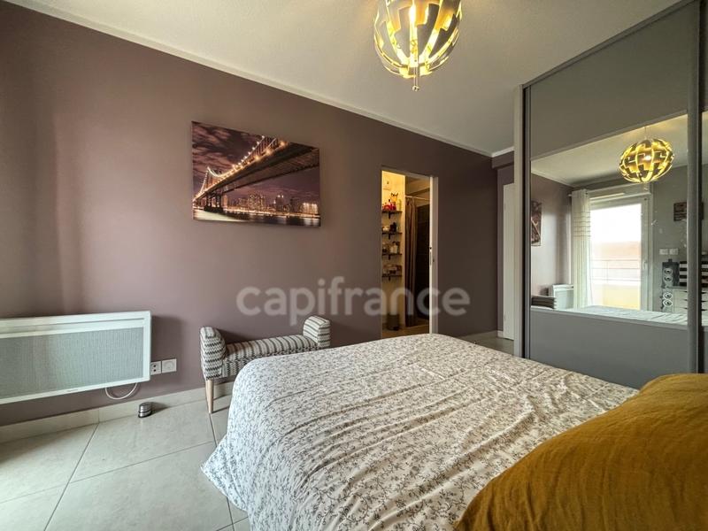 Appartement - 94 m² - 4 pièces