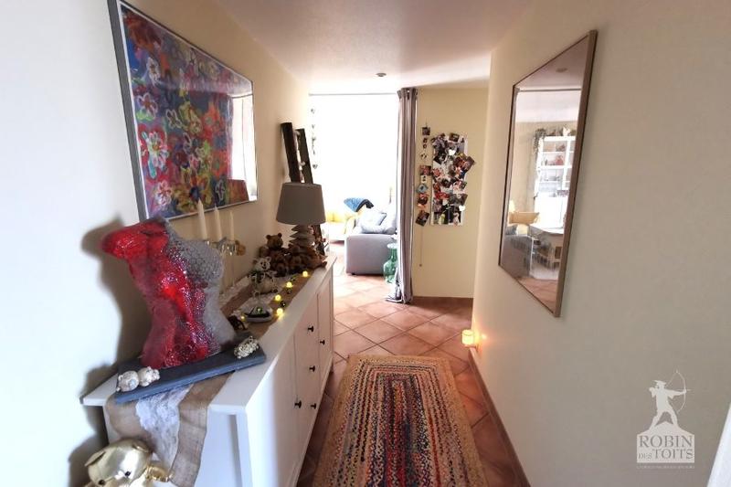 Appartement - 67 m² - 2 pièces