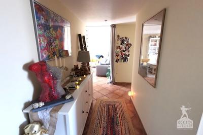 Appartement - 67 m² - 2 pièces