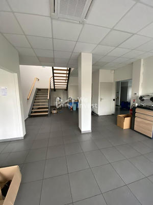 Local commercial - 370 m²