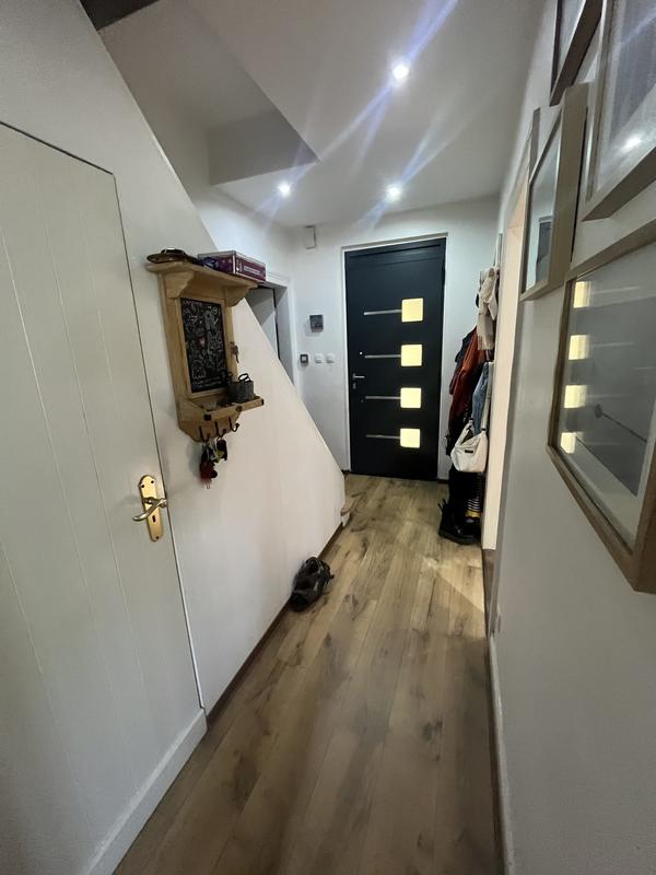 Maison - 108 m² - 6 pièces