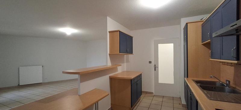 Appartement - 90 m² - 4 pièces