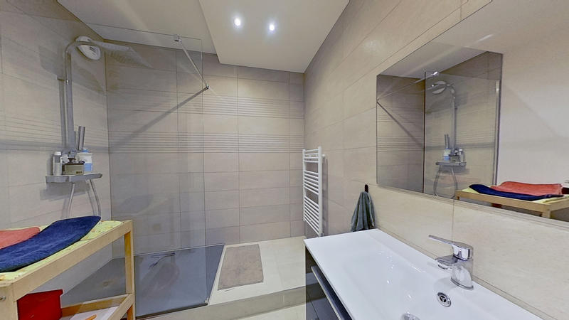 Appartement - 148 m² - 5 pièces