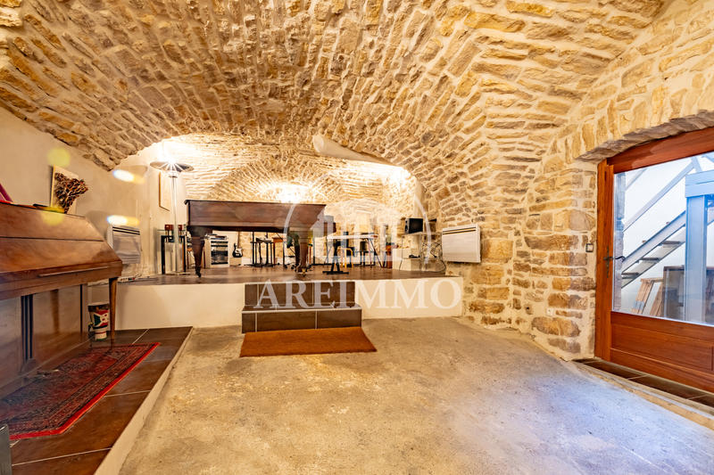 Maison de village - 218 m² - 7 pièces