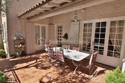 Maison - 143 m² - 4 pièces