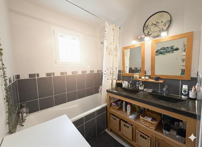 Villa - 86 m² - 4 pièces