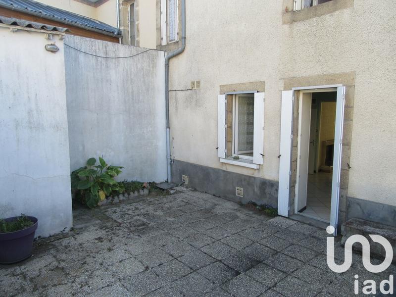 Maison - 121 m² - 7 pièces