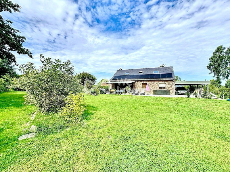 Maison - 138 m² - 5 pièces