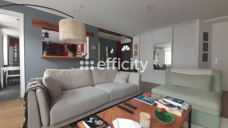 Appartement - 100 m² - 4 pièces