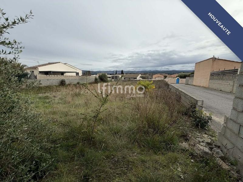 Terrain - 616 m²