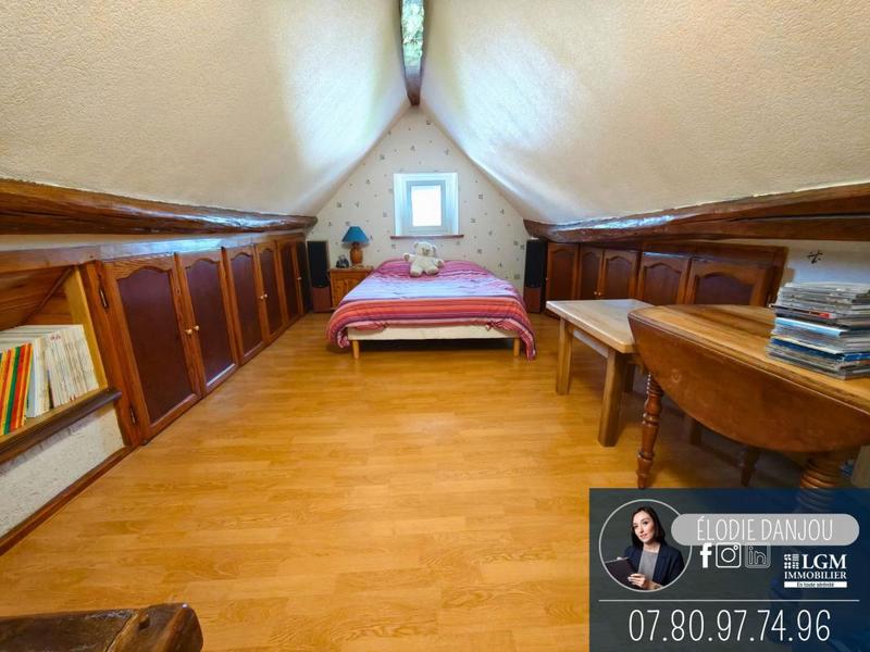 Maison - 170 m² - 5 pièces