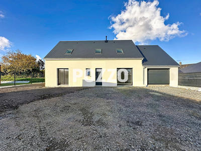 Maison - 136 m² - 6 pièces