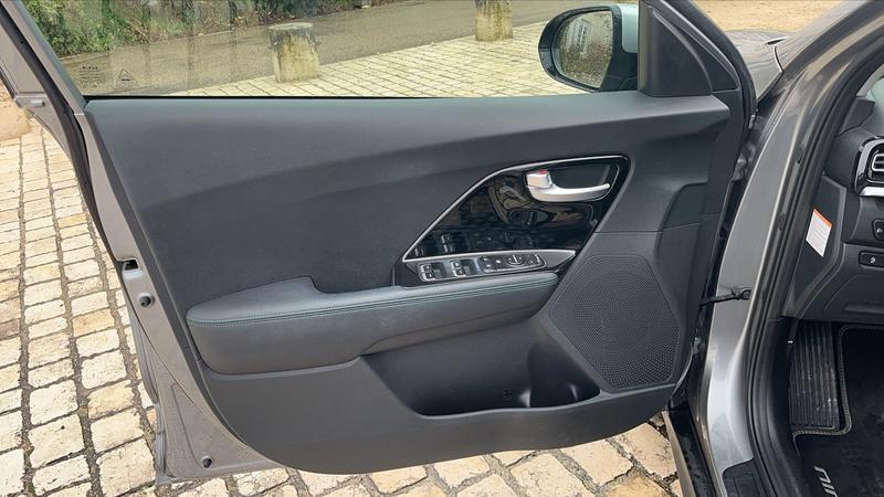 Kia Niro 204 64 kWh Active - Automatique Entretien constructeur