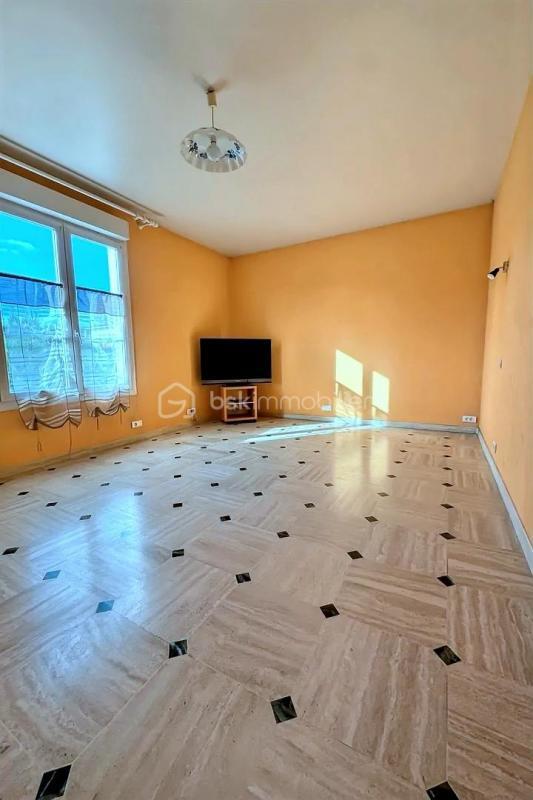 Pavillon - 170 m² - 8 pièces