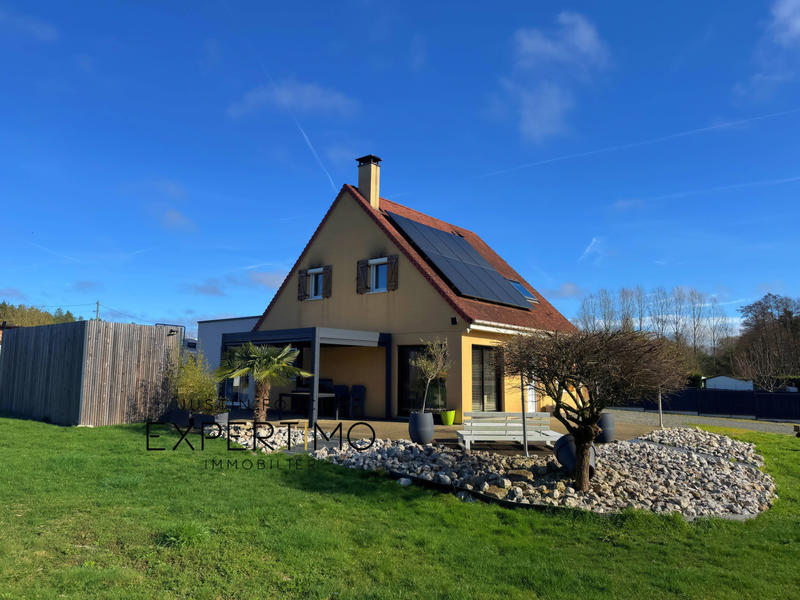 Maison - 156 m² - 7 pièces