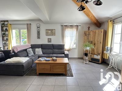 Maison - 104 m² - 4 pièces