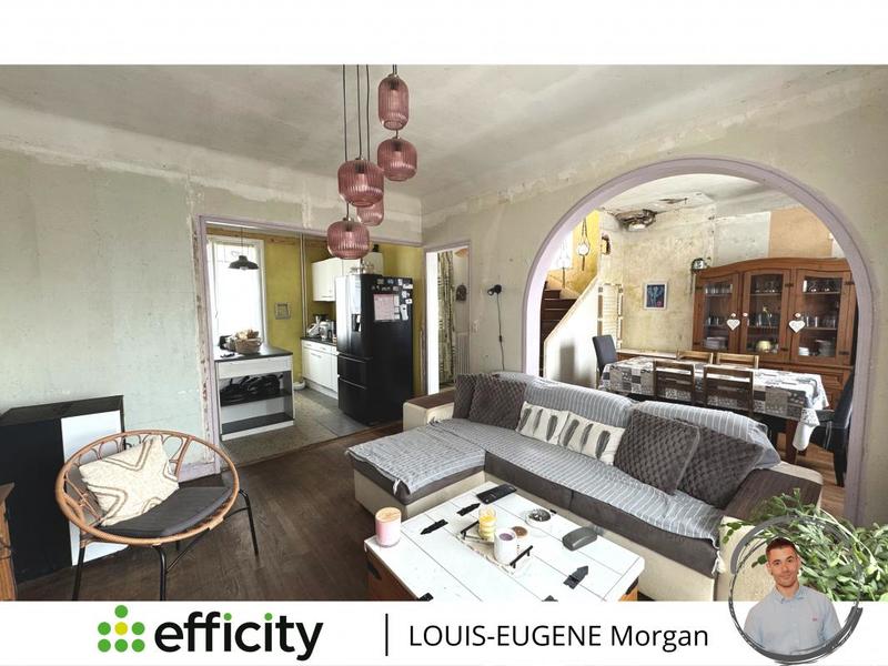 Maison - 90 m² - 6 pièces