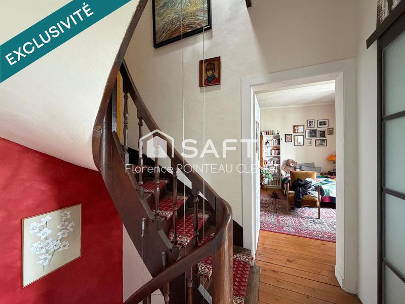 Maison - 159 m² - 7 pièces