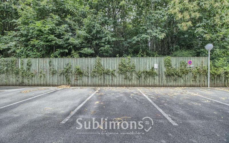 Parking / Garage - 12 m²