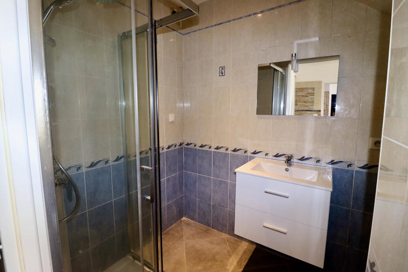 Appartement - 80 m² - 3 pièces