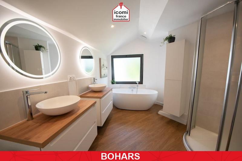 Maison - 200 m² - 6 pièces