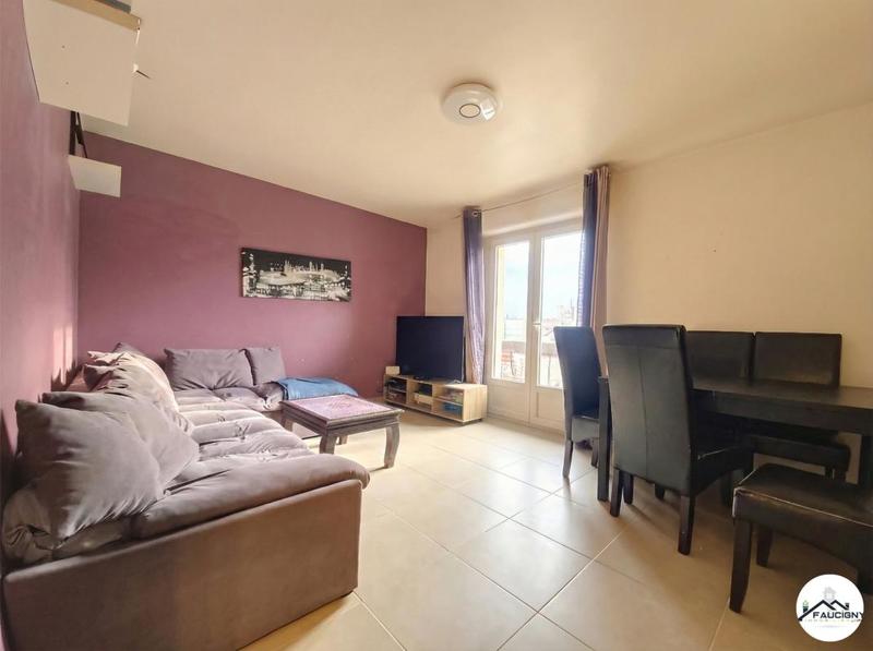 Appartement - 76 m² - 4 pièces