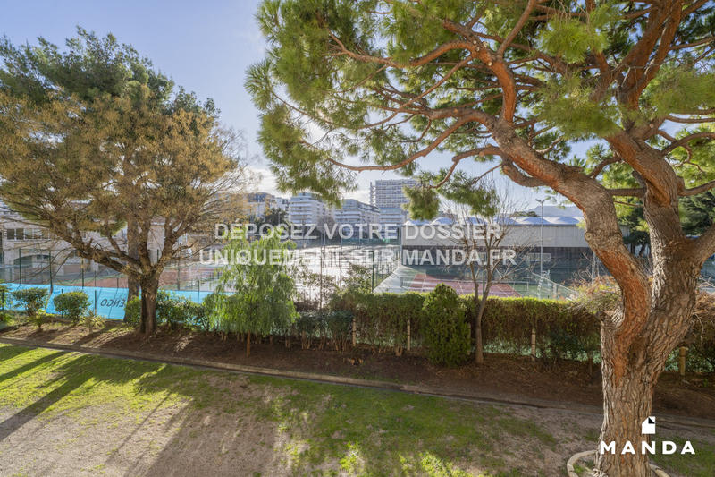 Appartement - 70 m² - 4 pièces