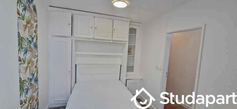 Chambre - 9 m² - 1 pièce