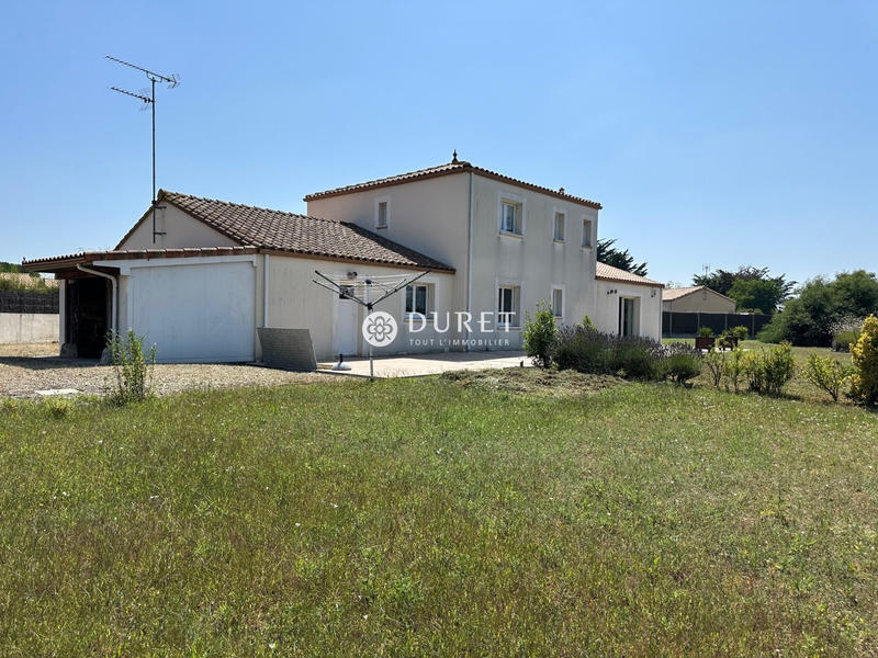 Maison - 159 m² - 6 pièces