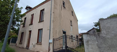 Maison - 189 m² - 10 pièces