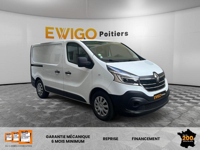 Renault Trafic 2.0 Dci 145 L1h1 Grand Confort Edc avec Attelage