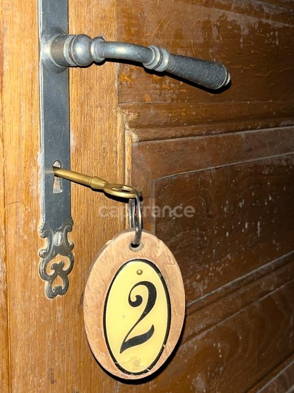 Maison - 494 m² - 13 pièces